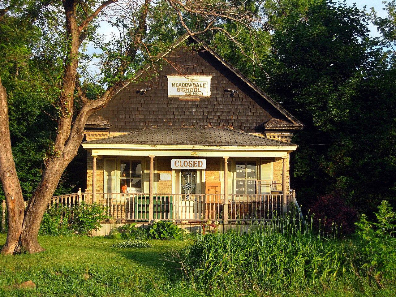 Carpentersville, Illinois — Carpentersville Illinois Old School House